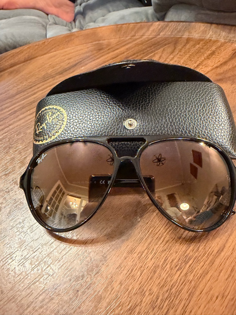 Ray-Ban Rb4125 Cats 5000 Aviator Sunglasses Black Brand New Authentic